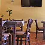 Palomino 3*